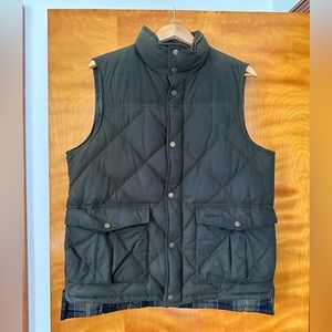 Barbour Quilted Down Vest Green Large